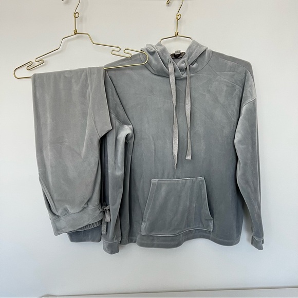Loft Set Gray Velour Hoodie and Joggers Pants Size XS Loose Fit Loungewear - Picture 10 of 10